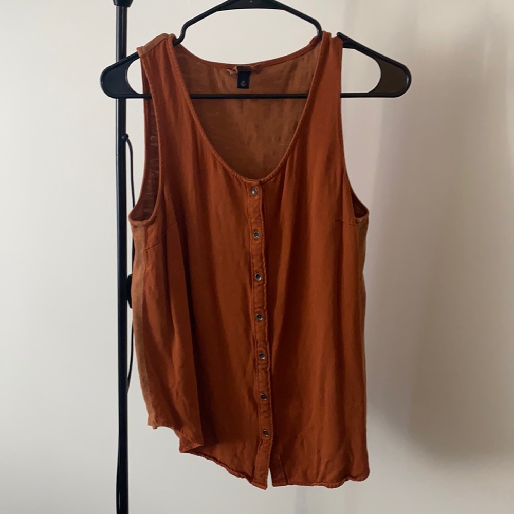 Sunburnt blouse